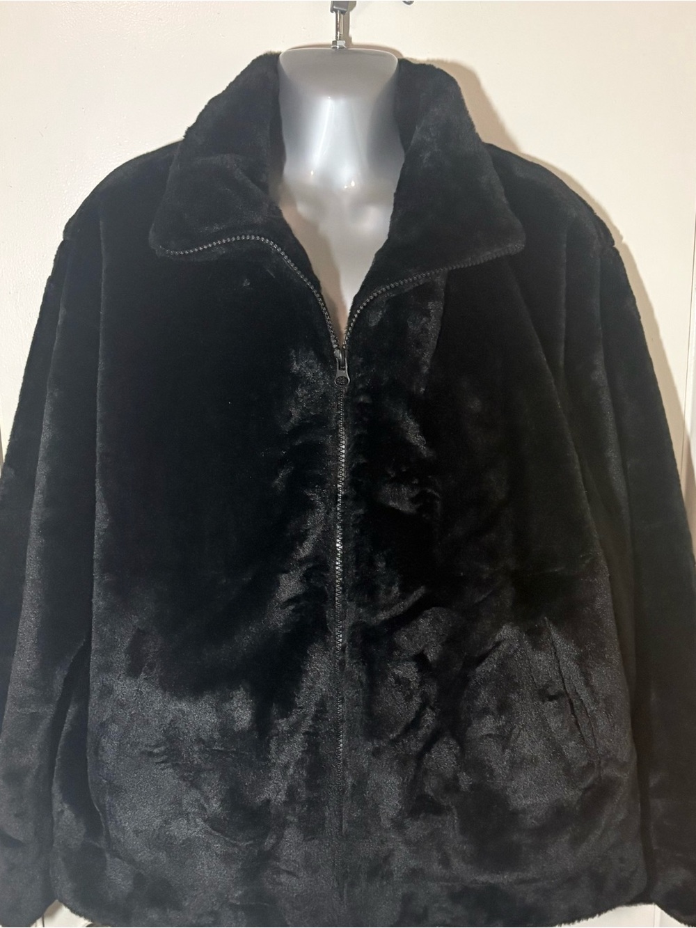 Sabrina Lauren New York Faux Fur Zip Up Jacket Coat No Hood Size Large